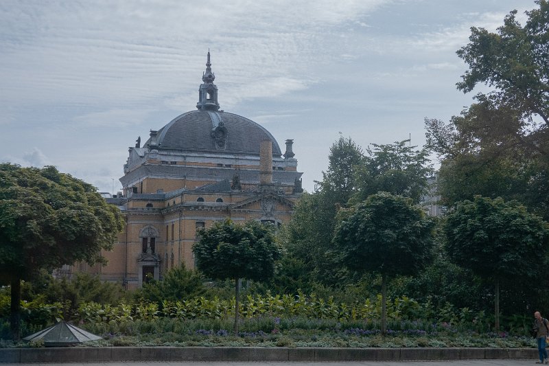 HEL02835.jpg
