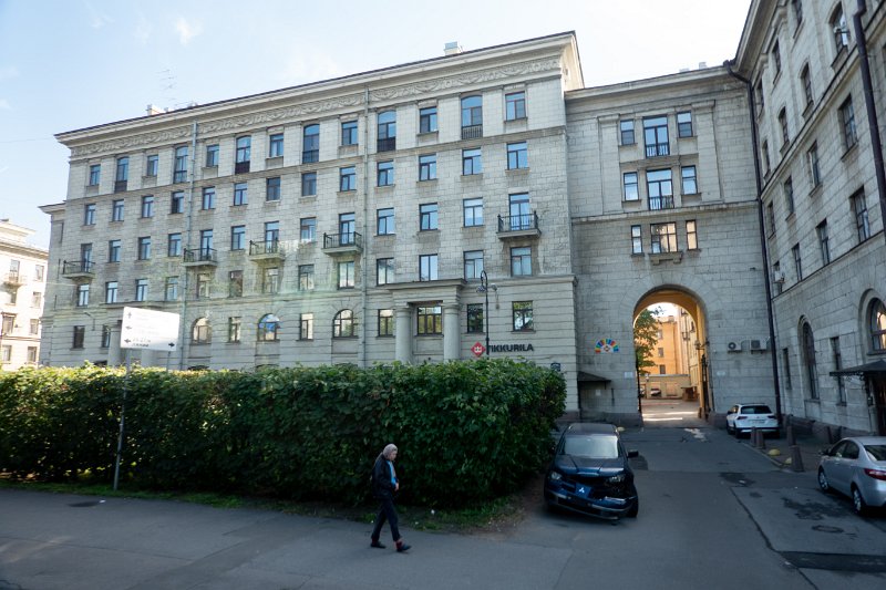 HEL03177.jpg