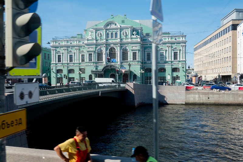 HEL03217.jpg
