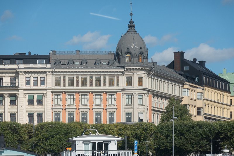 HEL03719.jpg