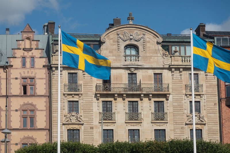 HEL03731.jpg