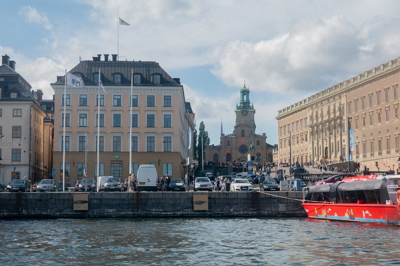 HEL03746.jpg